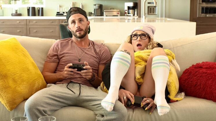 Gamer Girl Suprise