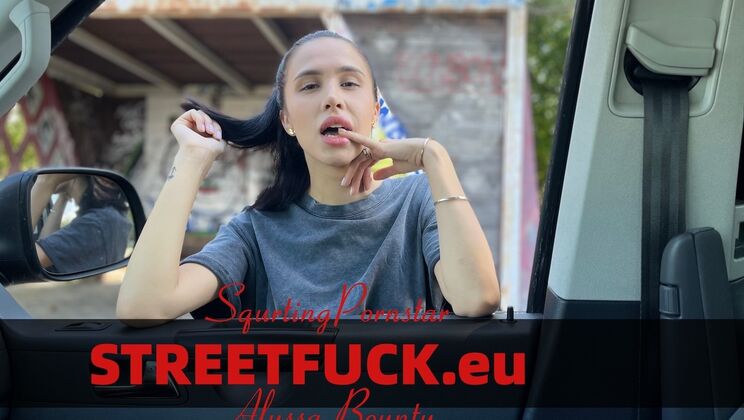 Alyssa Bounty: An Unforgettable Street Encounter